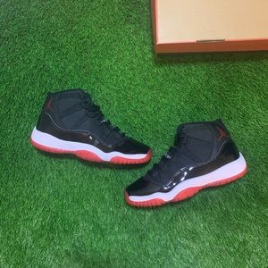 Jordan 11 Bred